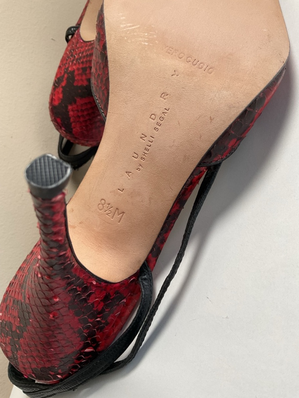 Laundry By Shelli Segal Red Snakeskin Crisscross Ankle-Strap Pumps - Picture 6 of 6